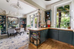 Kitchen/Dining Room- click for photo gallery